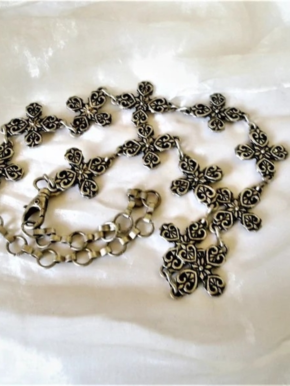 Antique Silver Floral Cross-Link Necklace - Silver